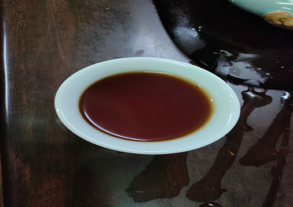梧州六堡茶的匠心传承:探访一家坚守传统工艺的六堡茶企