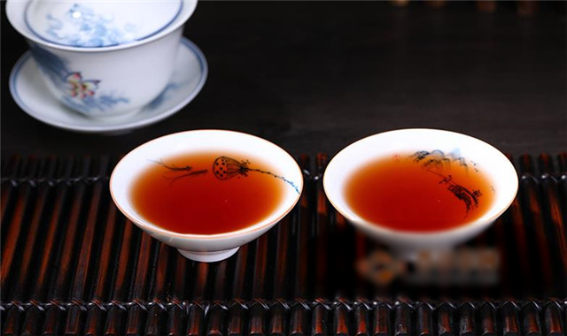 探秘苍梧六堡山塘岐:一杯六堡散茶,品味时光的醇香与价值